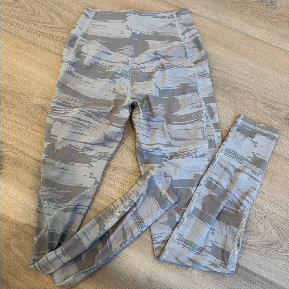 Alphalete Alphalete Camo Leggings XS